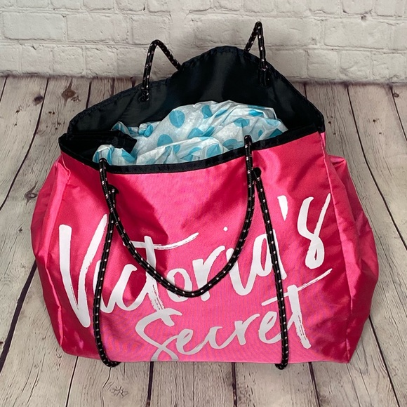VICTORIA’S SECRET Tote Bag - Picture 10 of 10